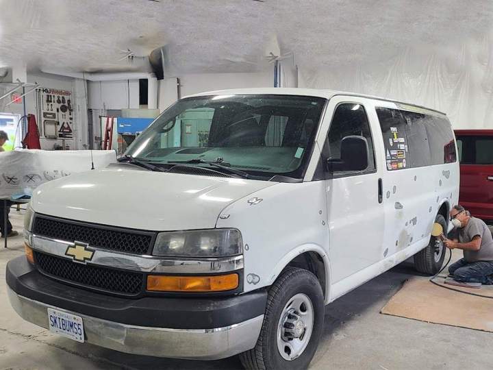 Service de débosselage de carrosserie Gatineau